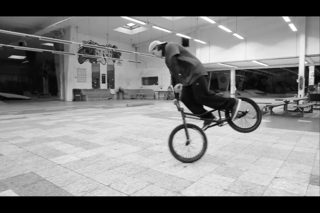 BMX FLATLAND TRAINING SESSION